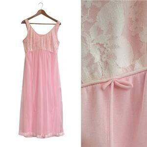 Vintage 60s 70s Miss Elaine Nightgown Negligee Coquette Sheer Overlay Bows Pink